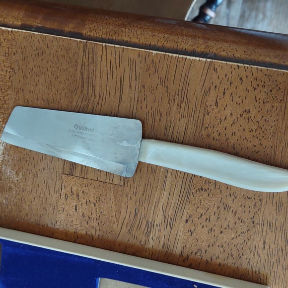 Vintage 2 Piece Hostess Set - Picture 2 of 5